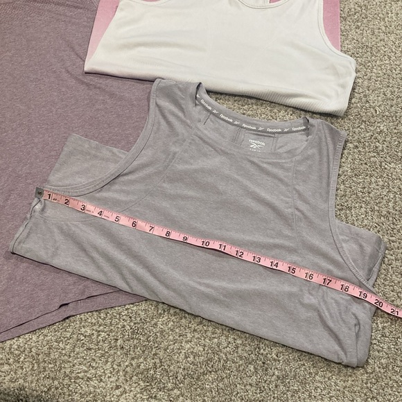Set of 3 - athletic tank tops - Picture 6 of 10